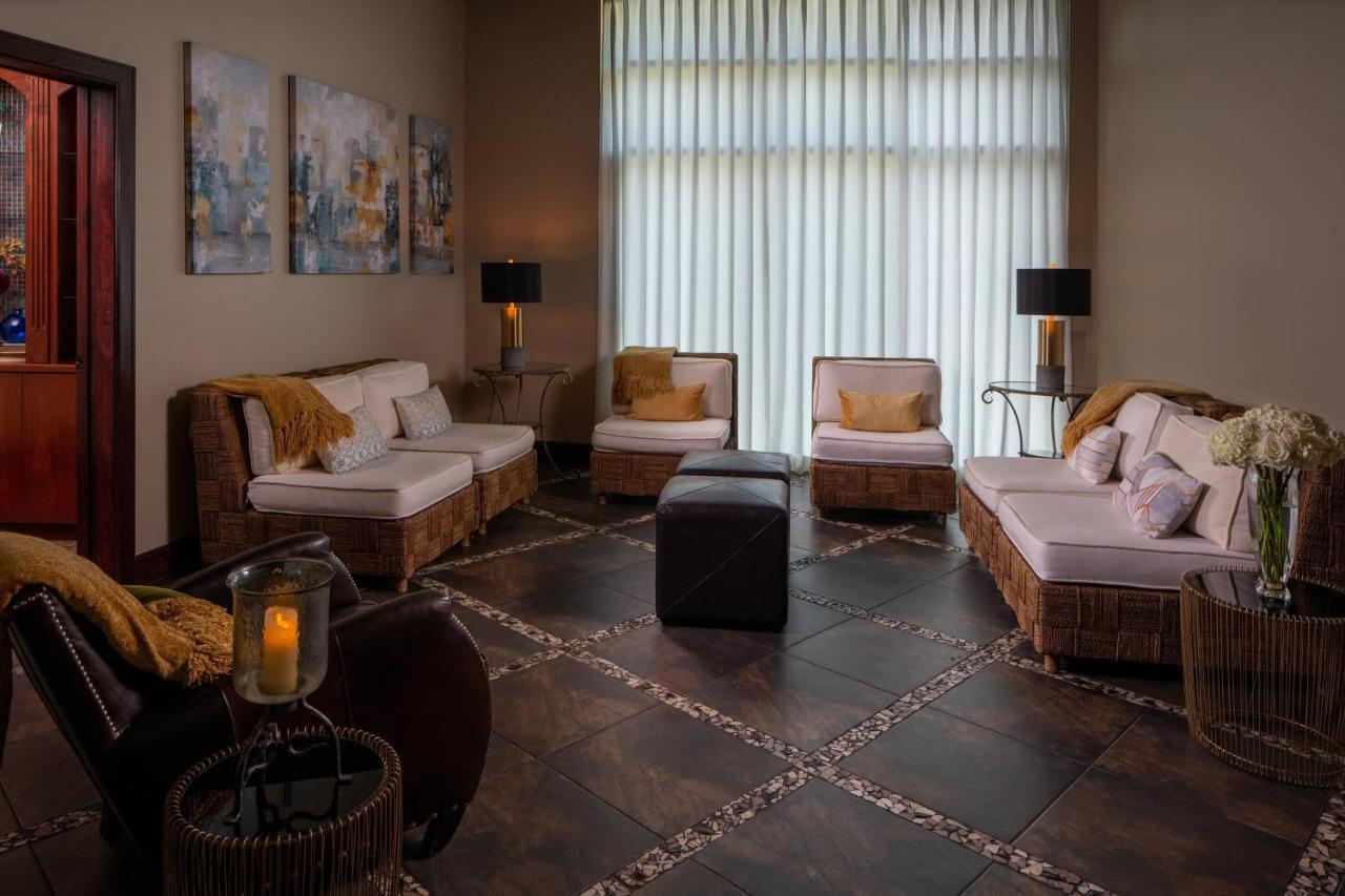 Waterway Marriott And Convention Center 4*
