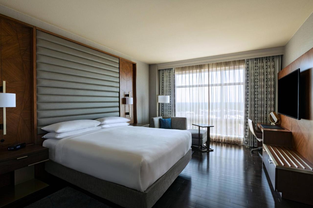 Waterway Marriott And Convention Center